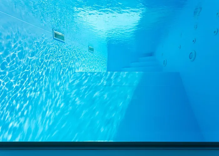 Dive House - Padi Centre *